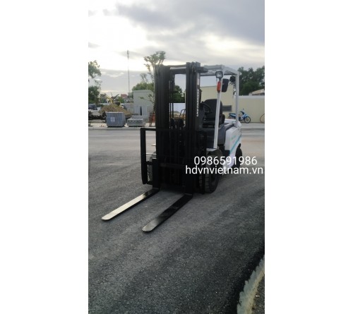 Cho thuê xe nâng tại công trường dự án Văn Phú Invest, TP Sầm Sơn, Thanh Hóa 06.2022