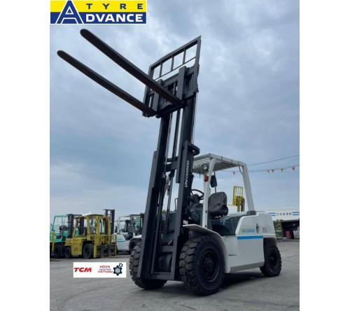 Lốp đặc 300-15 Advance - Lốp xe nâng 3.5 tấn, 4 tấn, 4.5 tấn, 5 tấn