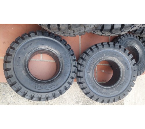 Lốp đặc 6.50-10 Phoenix Thái Lan