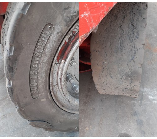 Lốp đặc 8.25-15 Phoenix Thái Lan 