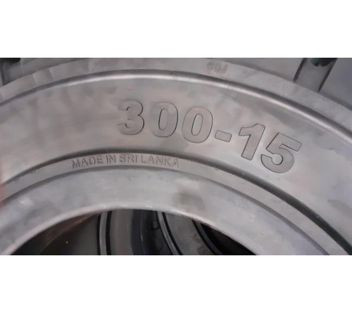 Lốp đặc 300-15 Soli Max - Sản xuất tại Sri Lanka - Mới 100%