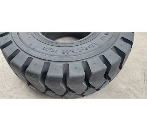 Lốp đặc 21x8-9 Solid Plus Solitech Thái Lan - Lốp xe nâng điện giá rẻ