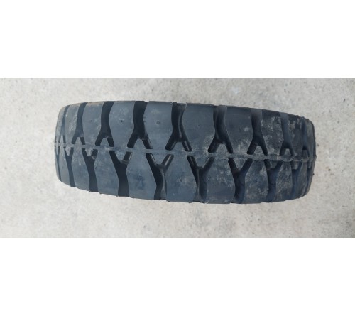 Lốp đặc 5.00-8 Solid Plus Thái Lan - Lốp xe nâng 1.5 tấn, 1.8 tấn