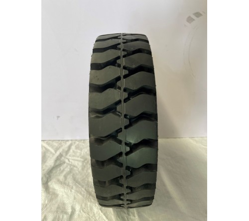 Lốp đặc 6.00-9 Solid Plus Thái Lan - Lốp xe nâng 2 tấn, 2.5 tấn