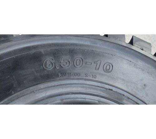Lốp đặc 6.50-10 Solid Plus Thái Lan - Lốp sau xe nâng 3 tấn, 3.5 tấn