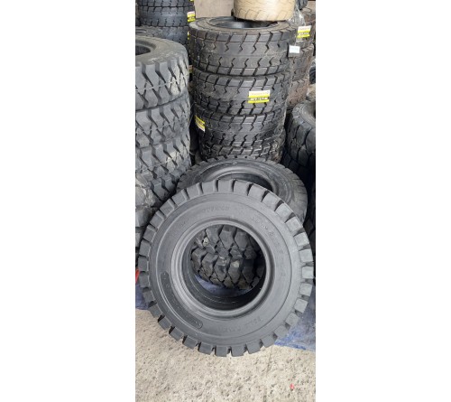 Lốp đặc 8.25-15 Solid Plus Solitech Thái Lan - Lốp xe nâng 3.5 tấn, 5 tấn, 6 tấn, 7 tấn