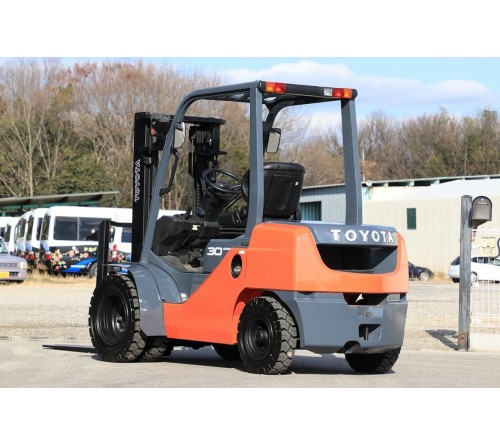 Lốp Đặc 6.00-15 Solideal Michelin - RES 550 - Magnum