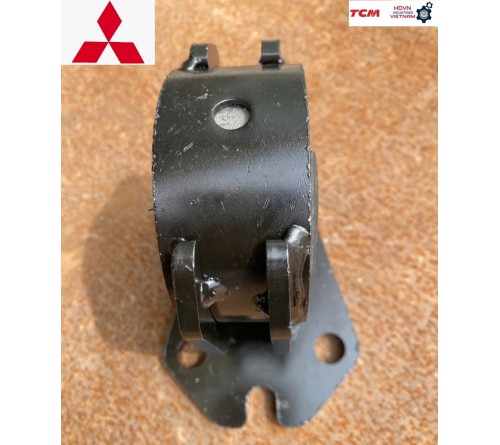 Cao su chân máy xe nâng Mitsubishi FD25T F18C S4S - S4S engine mount 91A20-02500