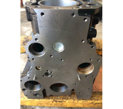 Thay lốc máy 4D94 cho xe nâng 2.5 tấn Komatsu FD25T-17 