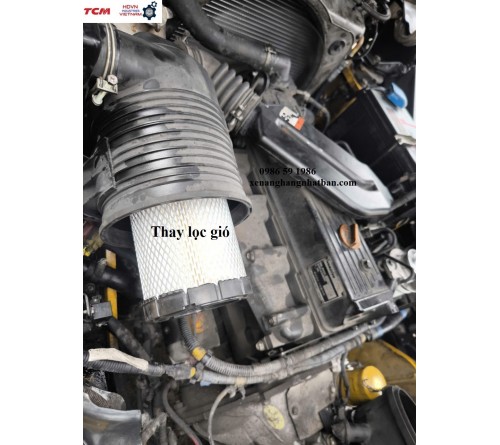 Bảo dưỡng toàn bộ và thay két nước làm mát của xe nâng 3 tấn Komatsu FD30T-17 kẹp vuông máy 4D94E chính hãng Nhật Bản