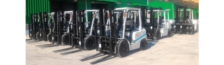 Bàn giao xe nâng TCM tại nhà máy đóng tàu X52 Hải Quân - BQP tại Khánh Hòa