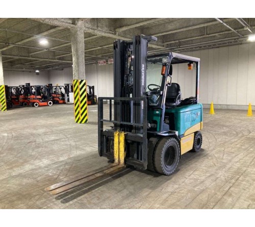 Xe nâng điện 3 tấn Komatsu FB30-11, chiều cao nâng 5m5, 3 tầng nâng, bình điện VGD545 GS Yuasa