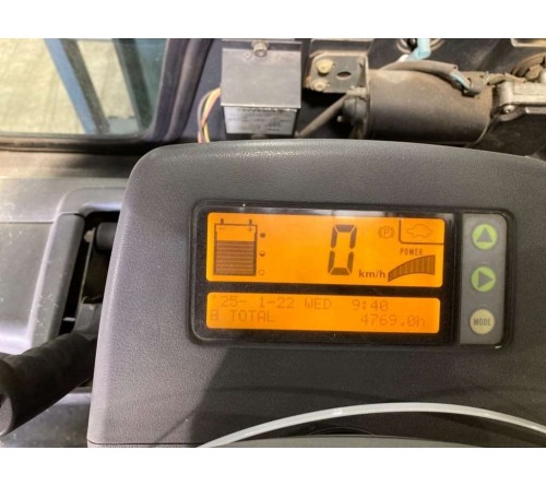 Xe nâng điện 3 tấn Komatsu FB30-11, chiều cao nâng 5m5, 3 tầng nâng, bình điện VGD545 GS Yuasa