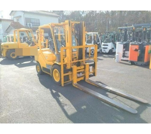 Xe nâng dầu 3.5 tấn Komatsu FD35AT-16 dịch càng, máy 4D94LE đã qua sử dụng. Sản xuất tại Nhật Bản 2008