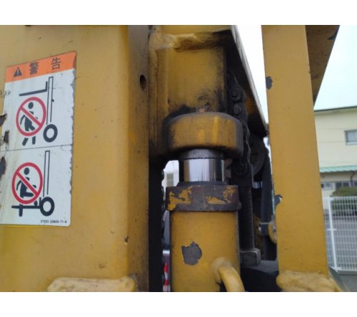 Xe nâng 2.5 tấn Toyota 02-7FD25 dịch càng, động cơ 2Z, đã qua sử dụng, sản xuất tại Nhật Bản 2002