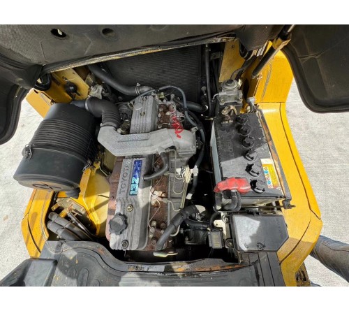 Xe nâng dầu 4.5 tấn Toyota 02-7FD45 máy 13Z, đã qua sử dụng, sản xuất tại Nhật Bản 2004