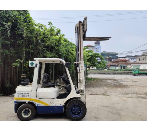 Xe nâng 3 tấn chui công Toyota 7FD30 dịch càng máy 2Z bàn giao nhà máy Thủy Nguyên Hải Phòng