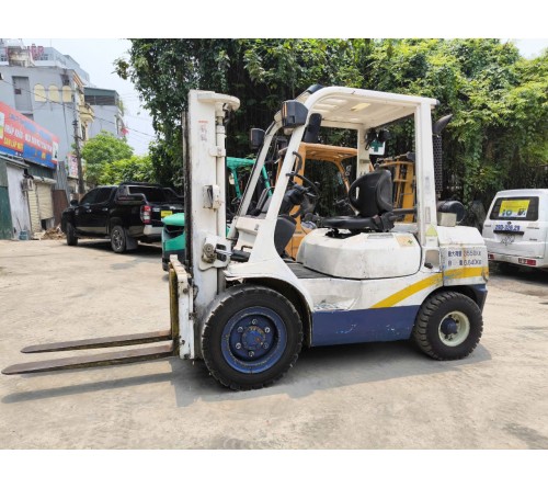 Xe nâng 3 tấn chui công Toyota 7FD30 dịch càng máy 2Z bàn giao nhà máy Thủy Nguyên Hải Phòng