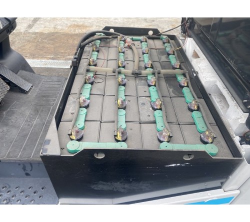 Xe nâng điện ngồi lái 1.5 tấn Nissan Unicarriers J1B1R15 dịch giá 2019