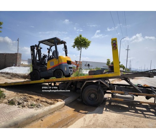 Xe nâng 1.8 tấn TCM FHD18T3 máy TD27 tại nhà máy thực phẩm đồ uống tại KCN Bá Thiện, Bình Xuyên, Vĩnh Phúc