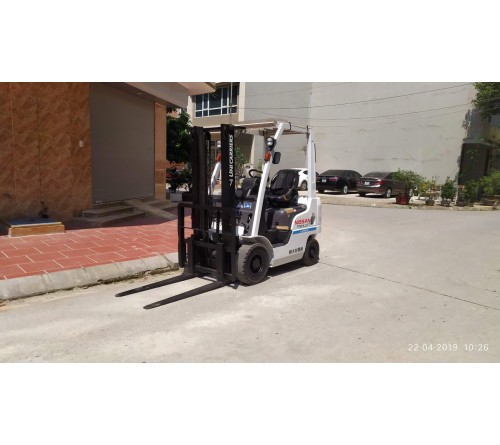 Xe nâng cũ 1.5 tấn - Model F1F1A15 - Nissan Unicarriers - 2014 - Sản xuất Nhật  Bản 