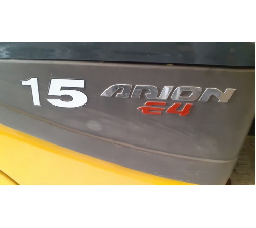 Xe nâng điện Komatsu 1.5 tấn, nâng cao 4 mét, đời cao 2013 - Ắc quy Kobe Hitachi 48V 402Ah VSFL402 - Xe đã qua sử dụng tại Nhật Bản