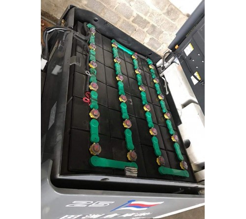 Xe nâng điện ngồi lái 2.5 tấn 3 mét TCM FB25-8 - 1001h - SX Nhật Bản 2013 - Kiểm đỏ T2/2019