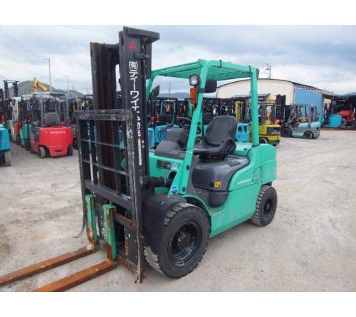 XE NÂNG CŨ 3 TẤN - MITSUBISHI - MODEL FD30T - SẢN XUẤT NHẬT BẢN 2010