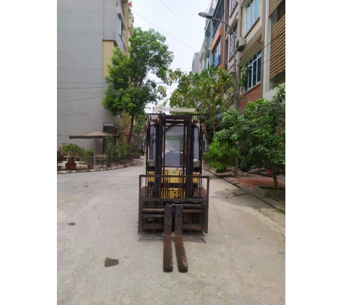 Xe nâng 2 tấn 3 mét dịch càng giá rẻ - Hãng TCM - Nhập Nhật T7 2019